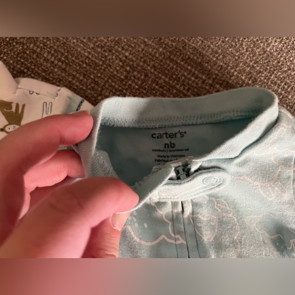 Carter's Baby Onesies (set of 5) - Picture 2 of 9